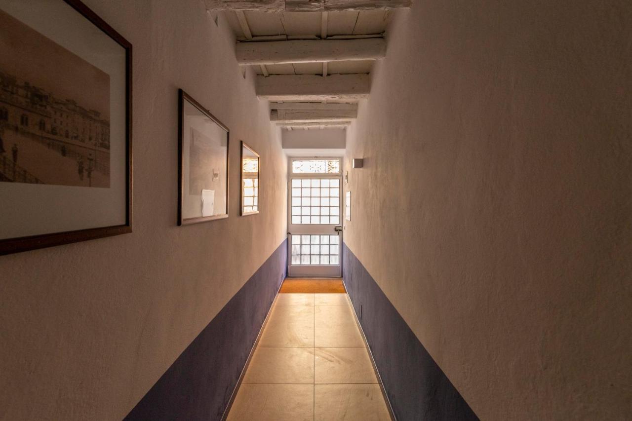 The Cozy Loft, Un Angolo Alla Moda Nel Cuore Di 维罗纳 外观 照片